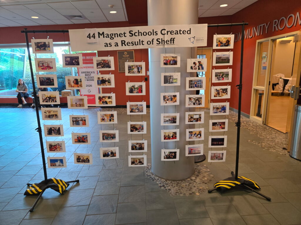 Magnet School Display